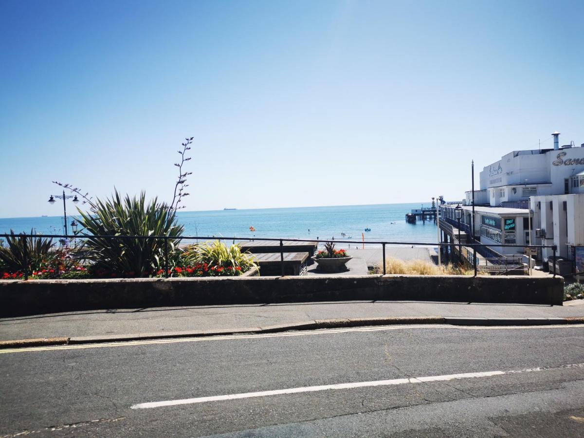 Royal Pier Hotel Sandown Buitenkant foto