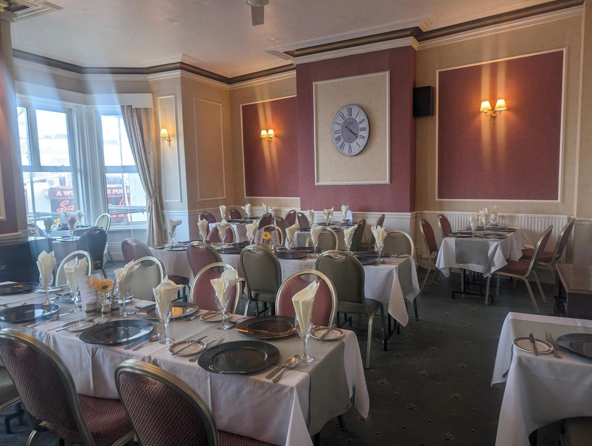 Royal Pier Hotel Sandown Buitenkant foto