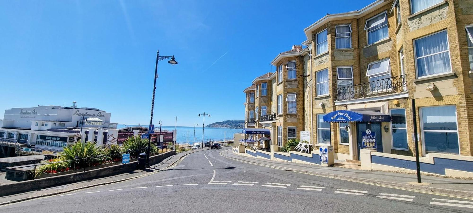 Royal Pier Hotel Sandown Buitenkant foto